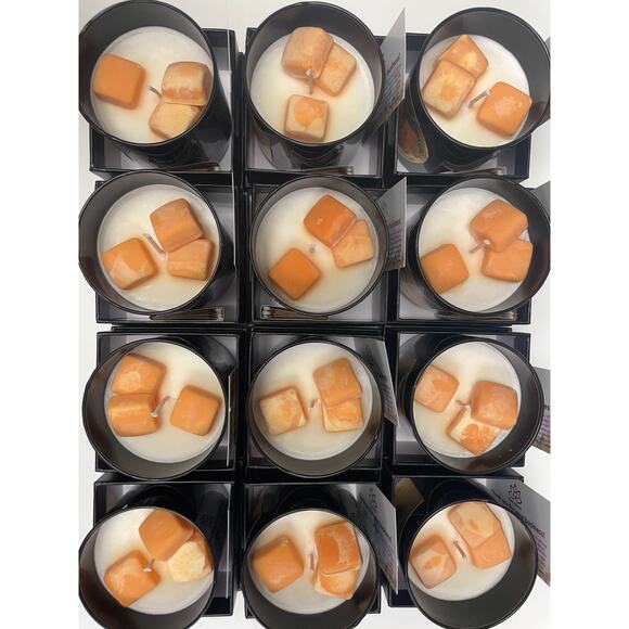 BUTTERSCOTCH Soy Wax Candle in Glass Jar (10 oz) - Picture 7 of 10